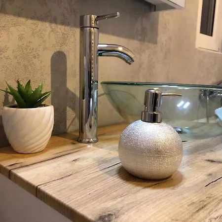 Ferienhaus Vinyl's Place *